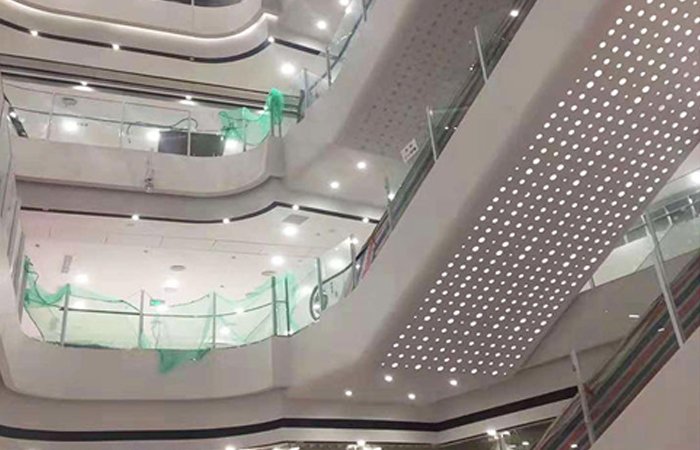 ALUMINUM PERFORATED CEILING PANELS - الصورة 6